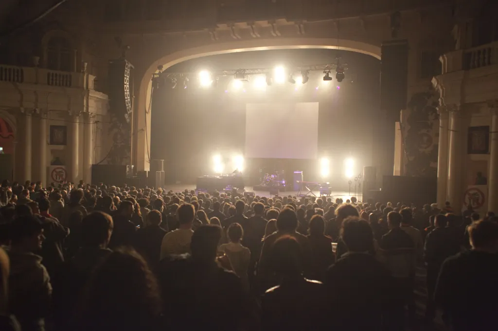 MF DOOM performing in London